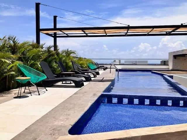 Apartment Central Playa Del Carmen Master Suite With Rooftop Pool And Gym Wifi Free Parking Near Beach